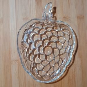 Set of 4 Vintage Orchard Crystal Grapes/Berry Clear Glass Plates